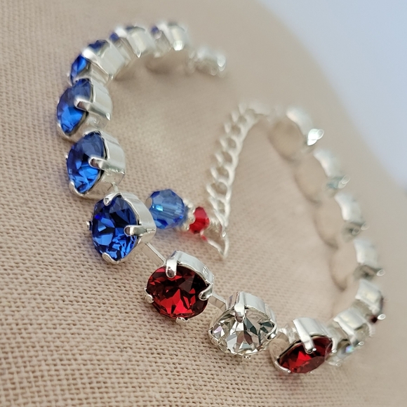 Austrian Crystal Tennis Bracelet in Silver - Picture 9 of 10